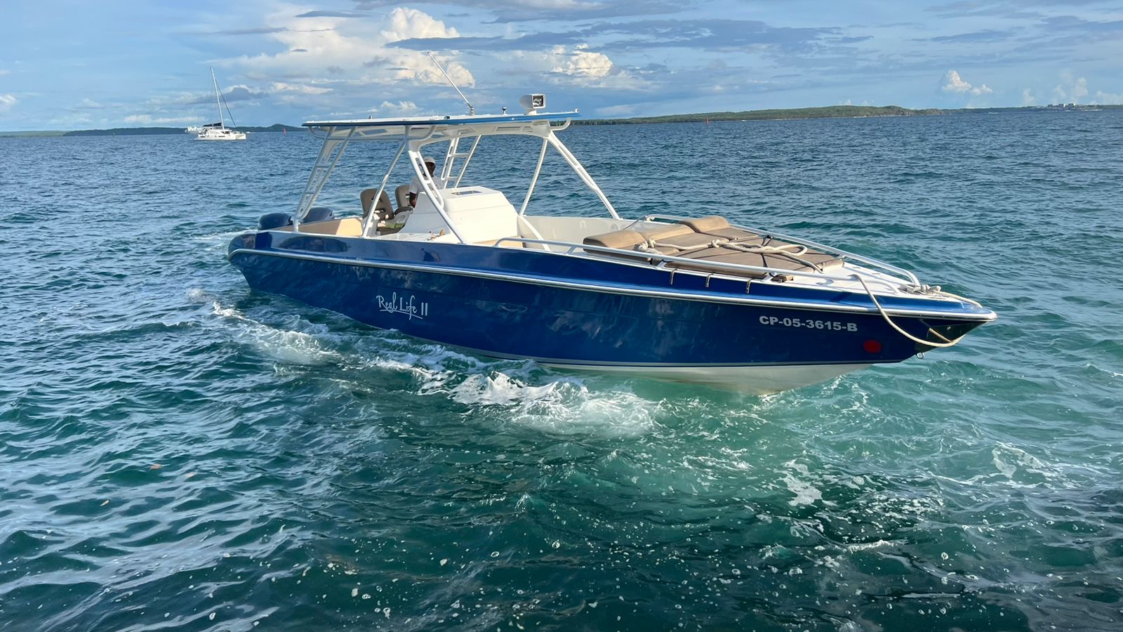 Speedboat