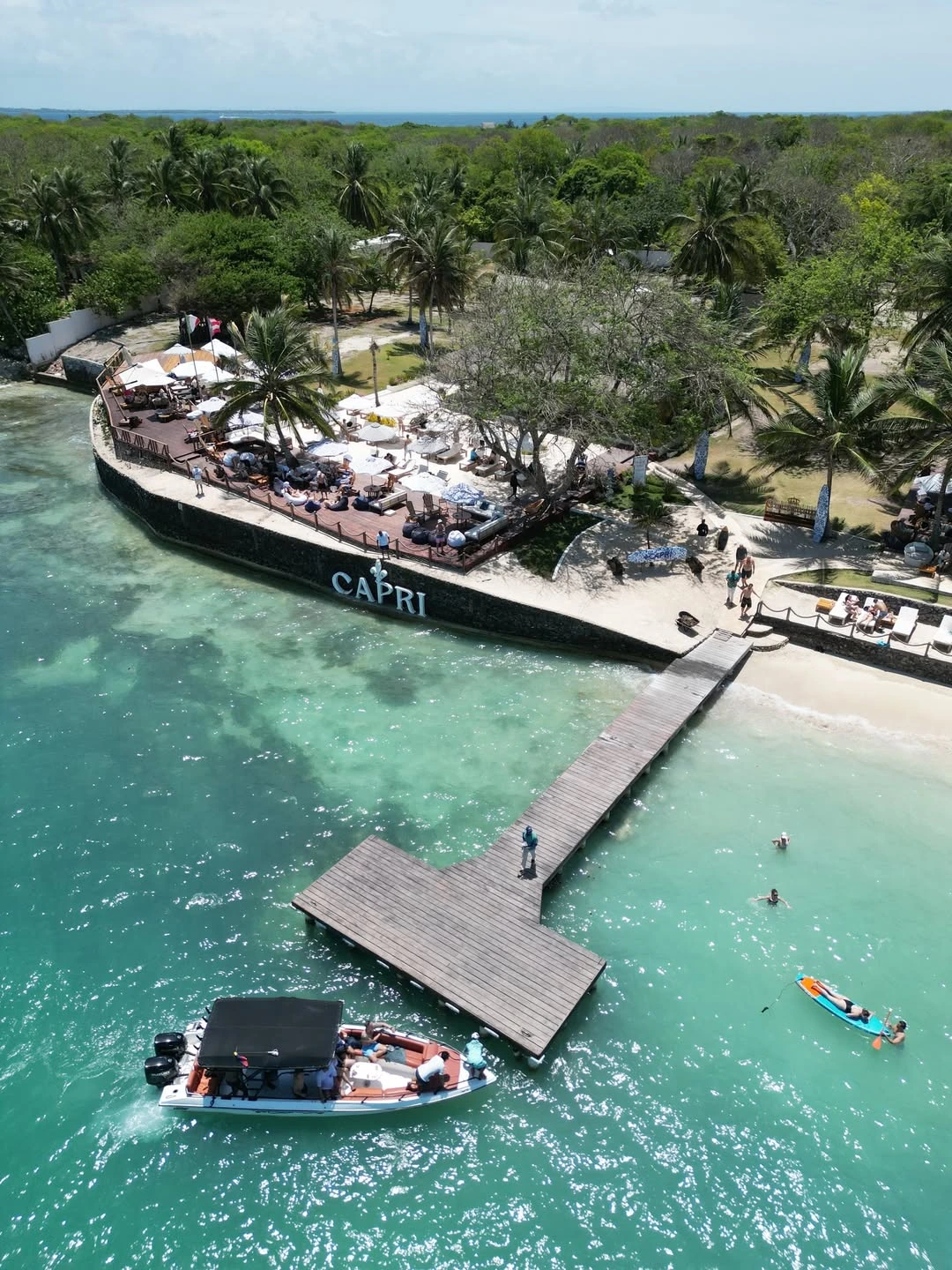 Capri Beach Club (Passaporte Clássico)